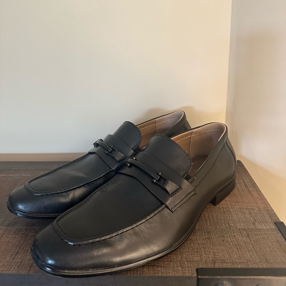 JF Loafer Men’s Size 10 Black